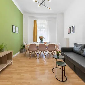 Apartment 33 I Mitte, Berlin